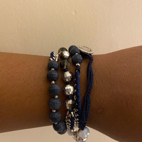 ‼️SOLD‼️💙🤍WRAP BRACELET🤍💙 - Picture 6 of 6